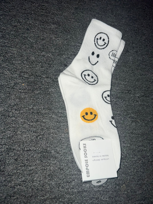 Smile 😃 socks white