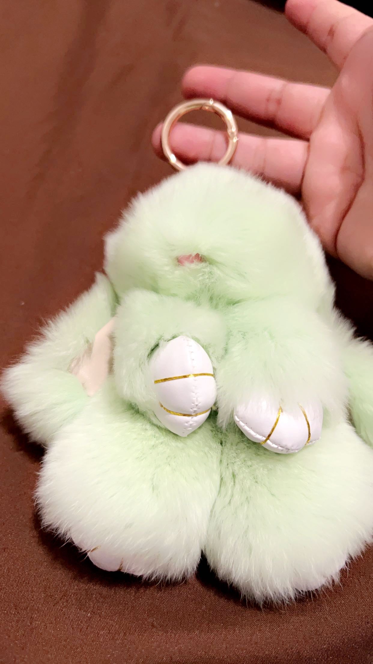 Rabbit keychain-green